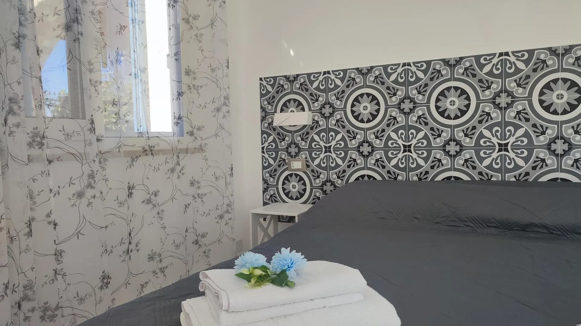 Tramonti D'Alba Bed & Breakfast Terrasini